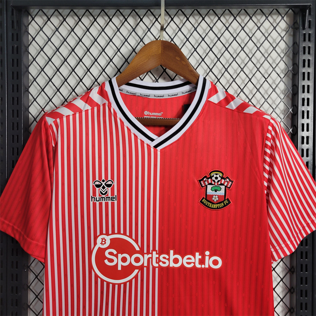 Southampton 23-24 Home Stadium Jersey - Fans Version