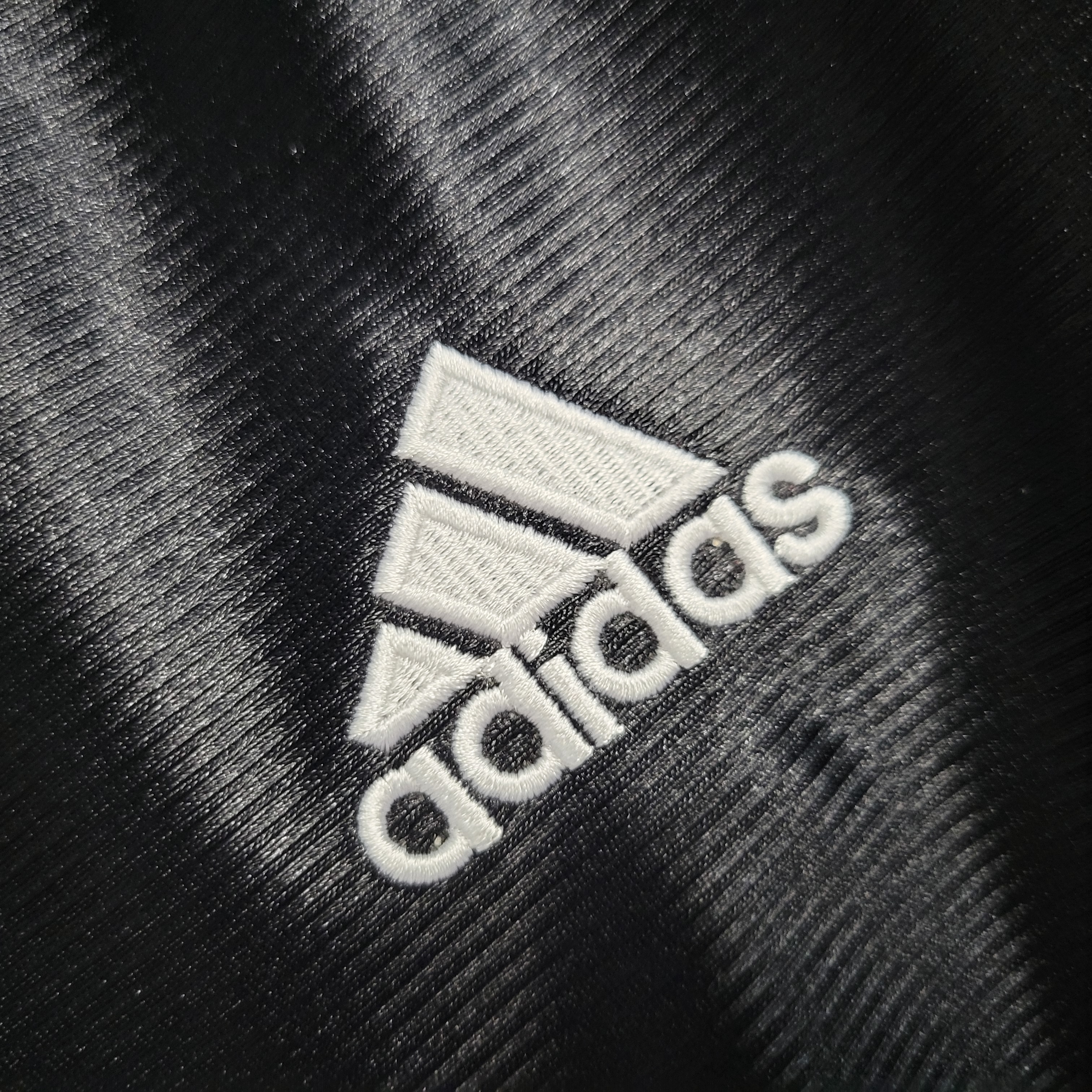 Retro Real Madrid 1999-01 Third Jersey