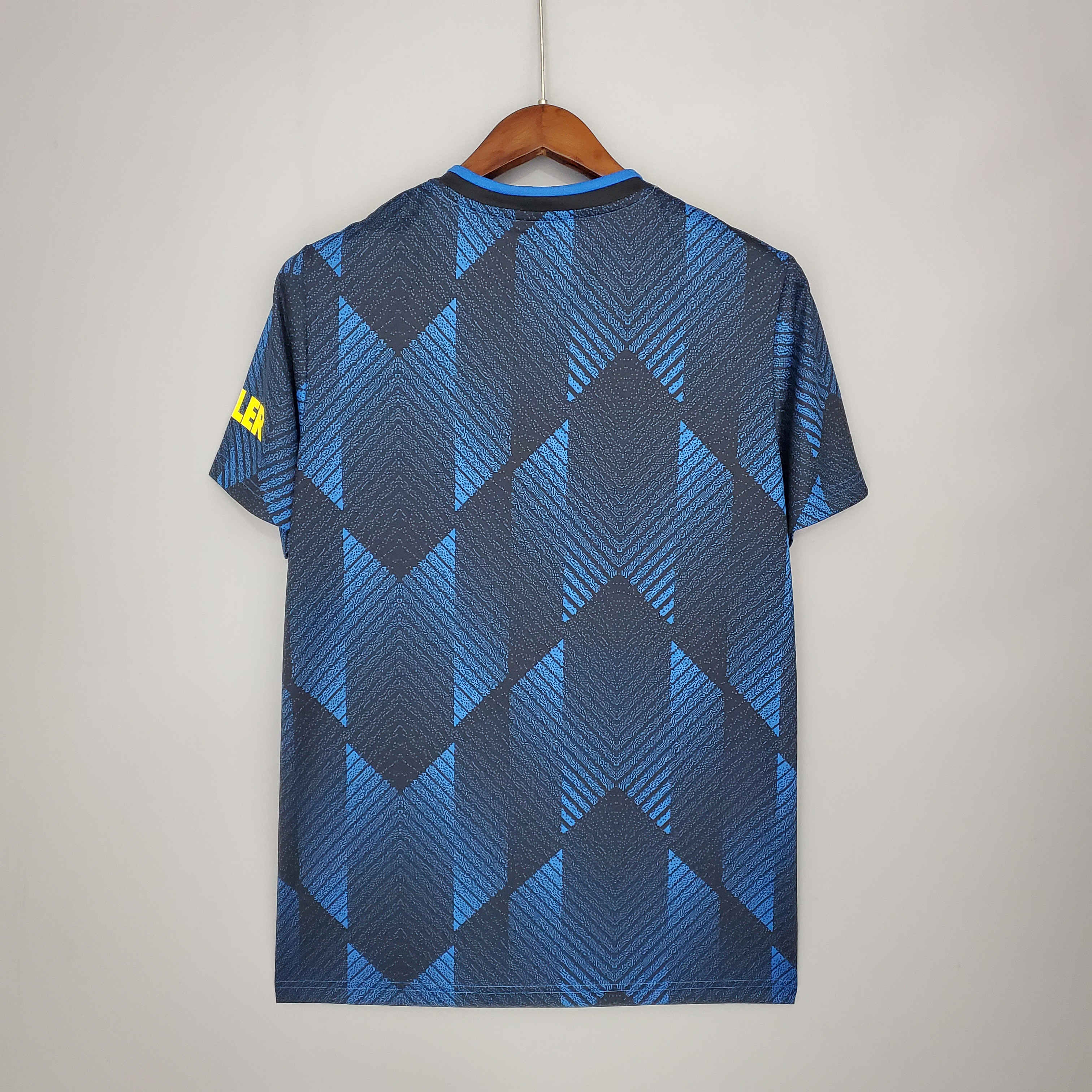 Manchester United Retro 21-22 Third Jersey