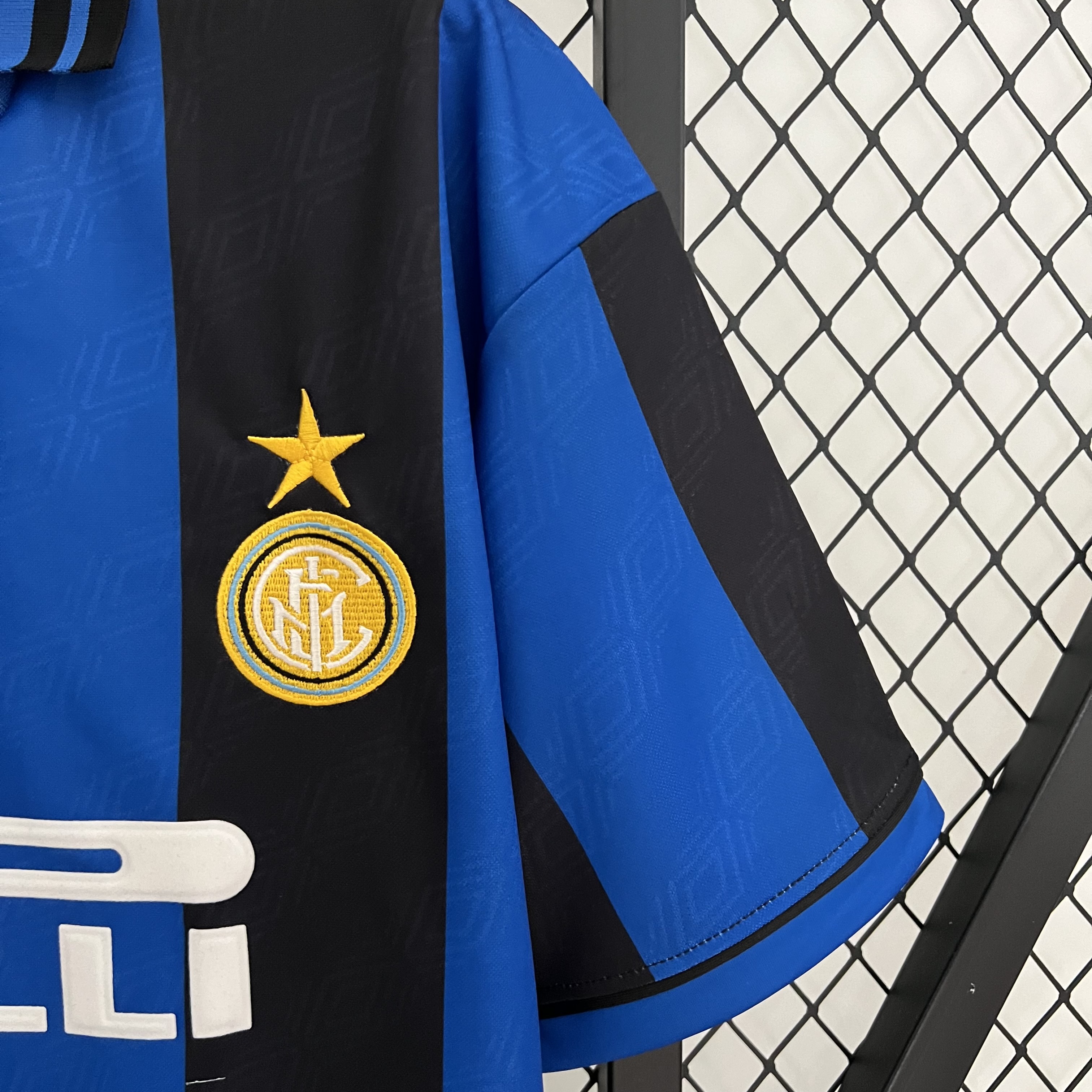 Retro Inter Milan 1995-96 Home Stadium Jersey
