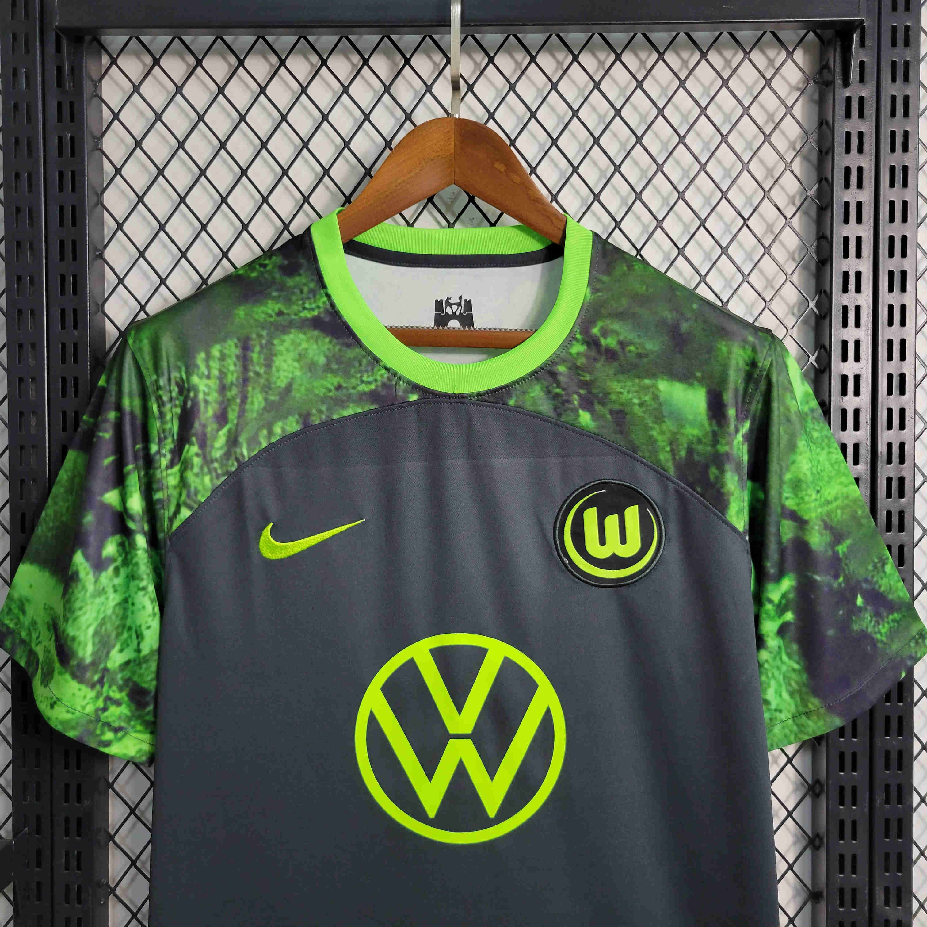 Wolfsburg 23-24 Away Jersey - Fans Version