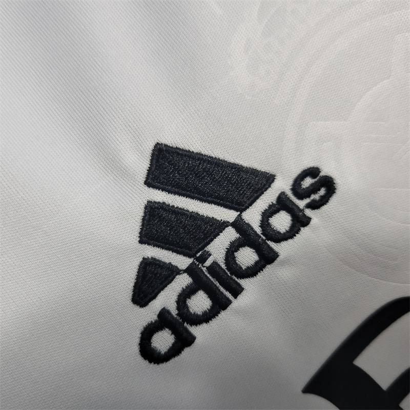 Real Madrid 22-23 Home Kids Kit