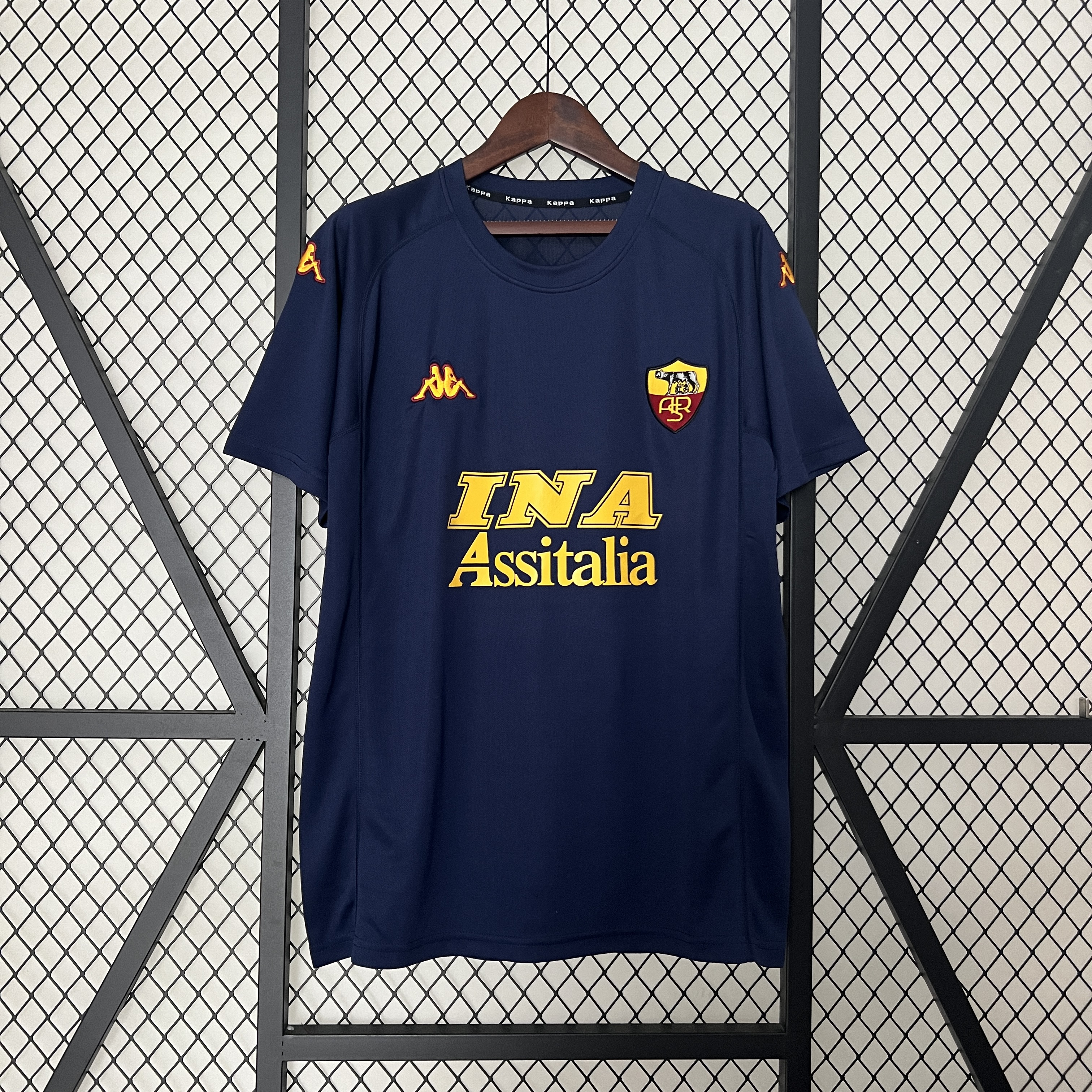 Retro Roma 2000-01 Third Jersey