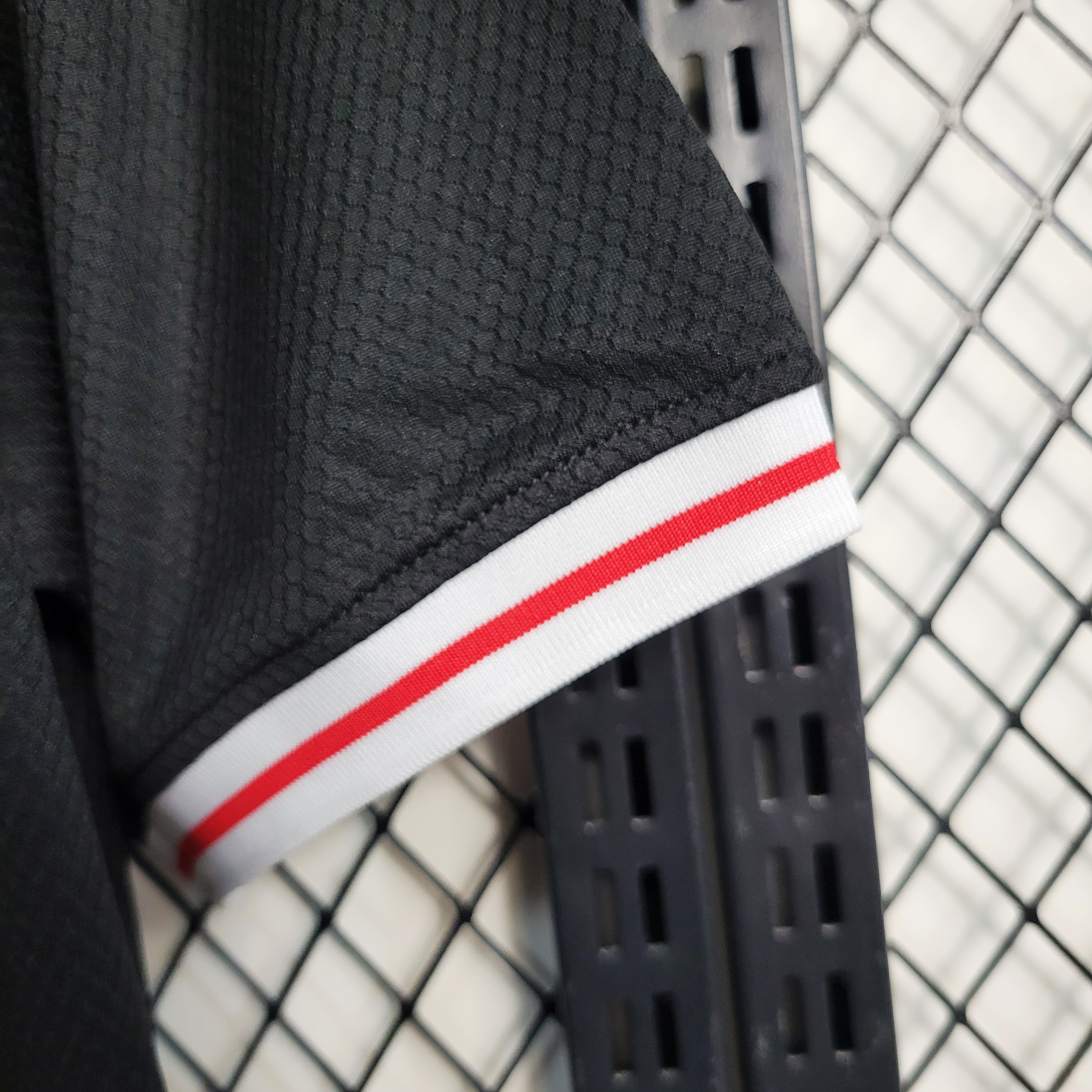 Eintracht Frankfurt 23-24 Away Jersey - Fans Version