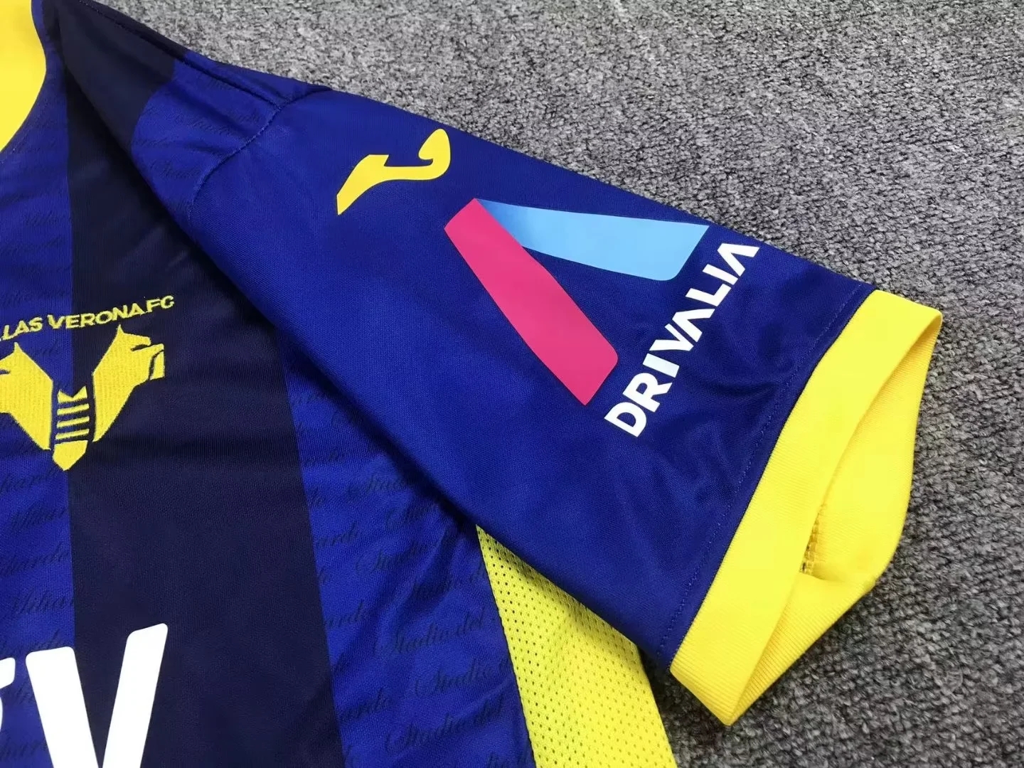 Hellas Verona 23-24 Home Stadium Jersey - Fans Version