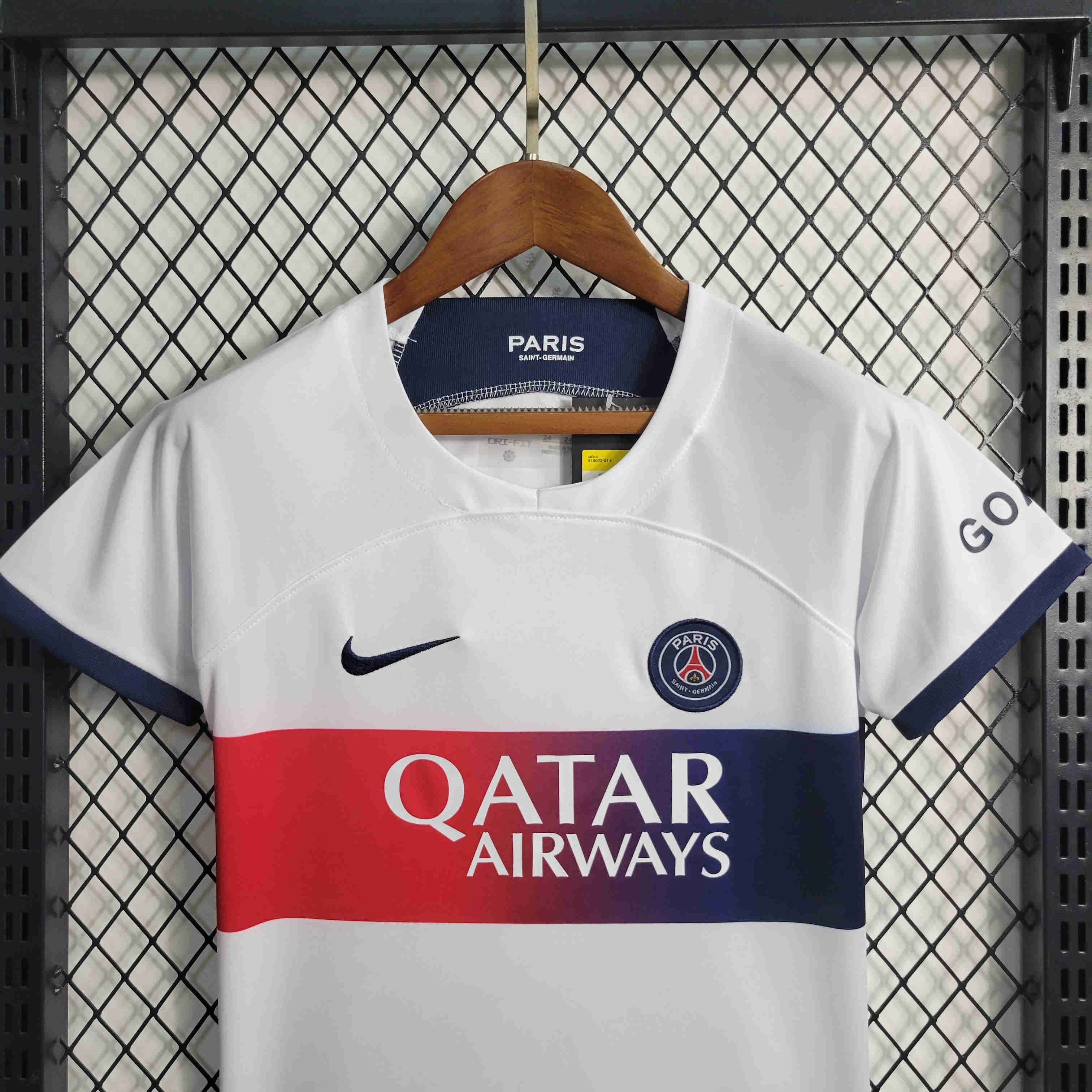 Paris Saint-Germain PSG 23-24 Away Kids kit