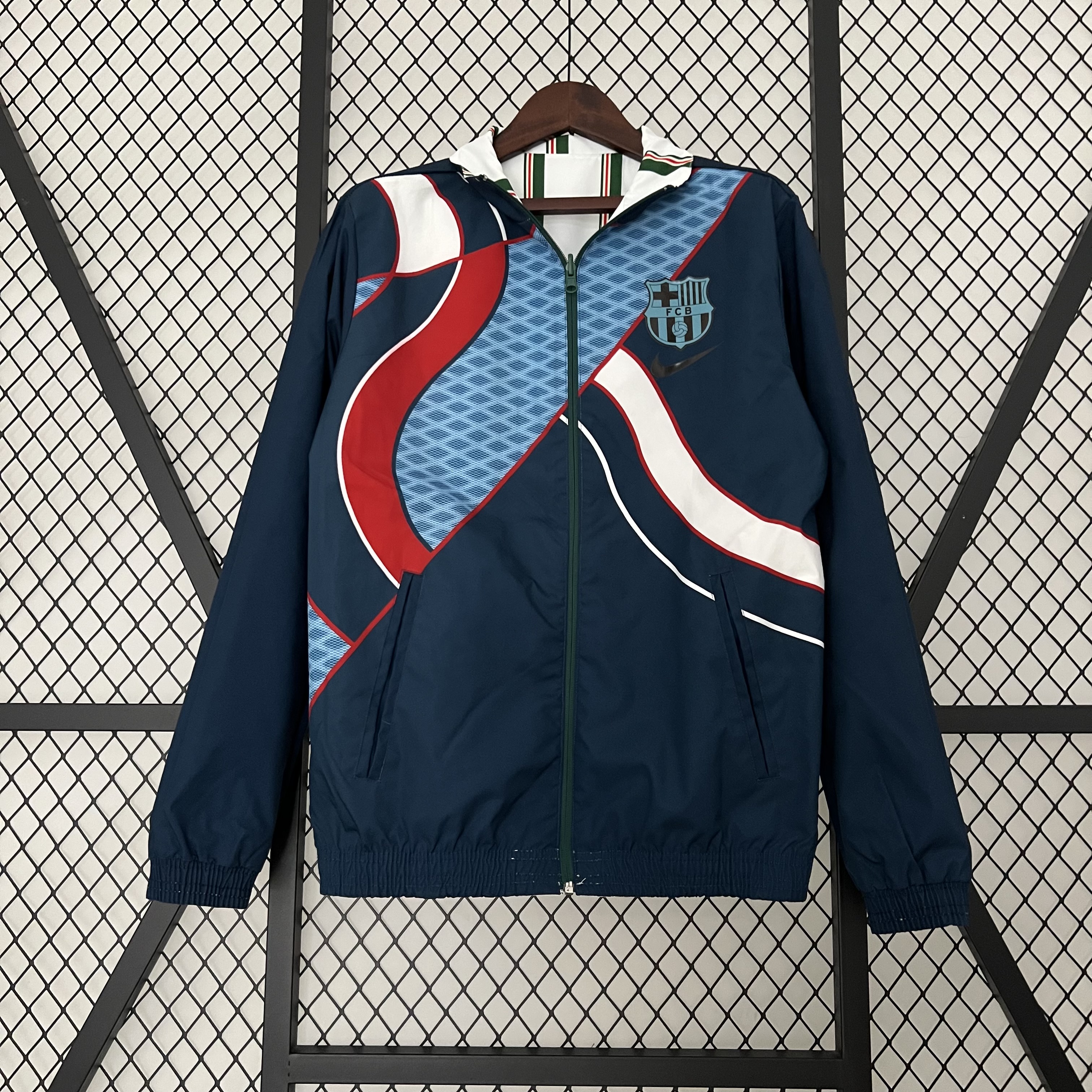B.A.R.S.A 23-24 Player Reversible Windbreaker - White & Blue