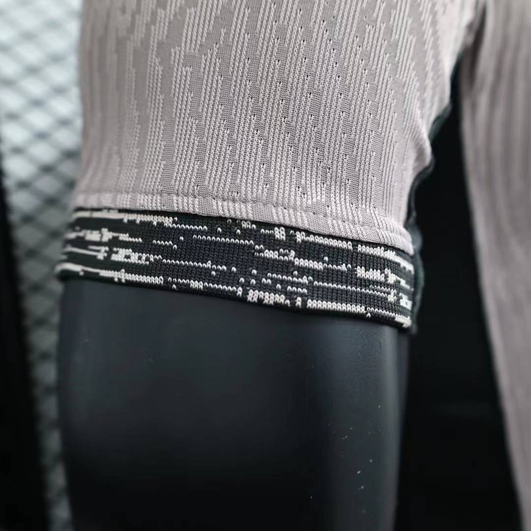 Tottenham Hotspur 23-24 Third Jersey - Player Version