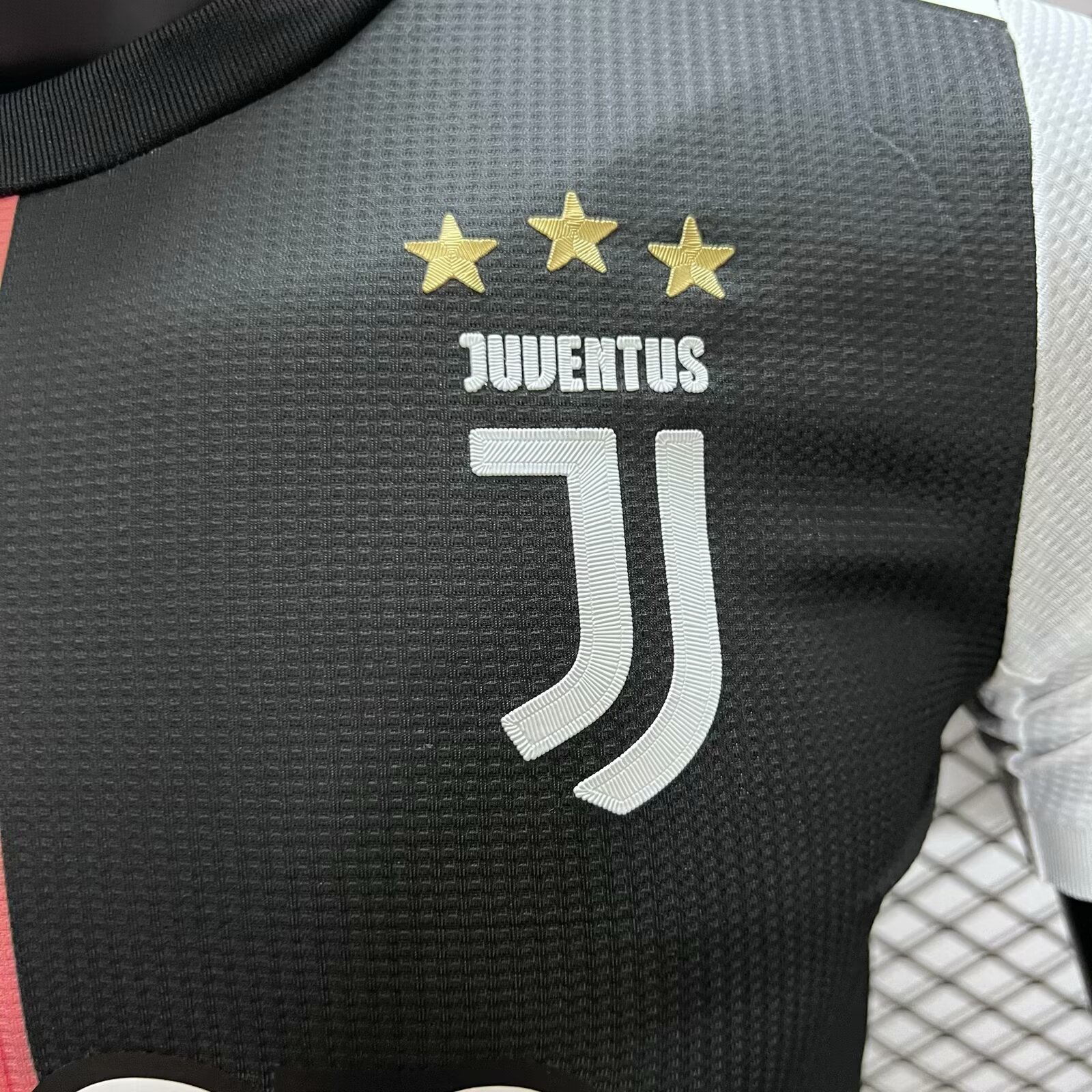 Retro Juventus 2019-20 Home Stadium Jersey - Player Version