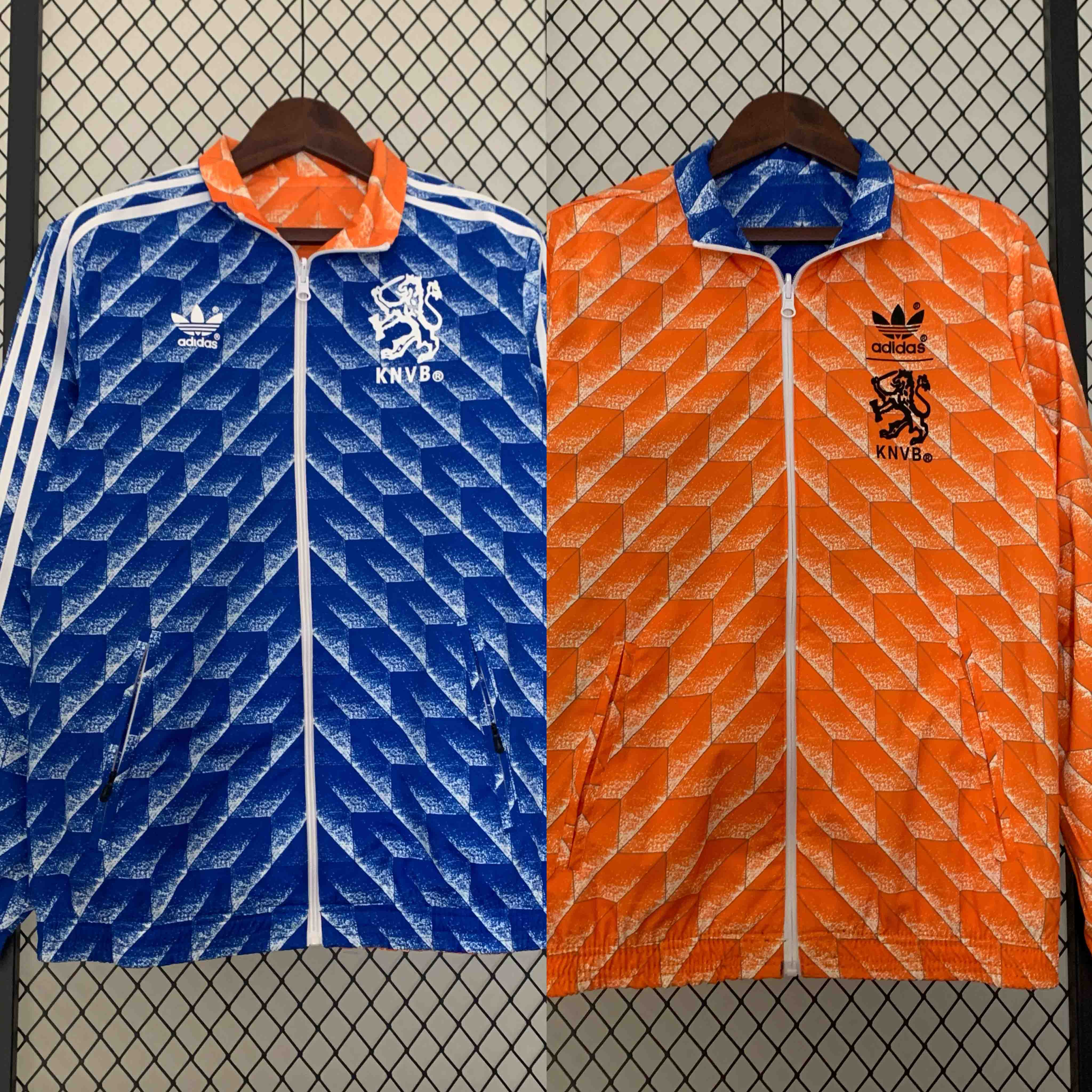 Netherlands 23-24 Double Sided Windbreaker - Orange & Blue