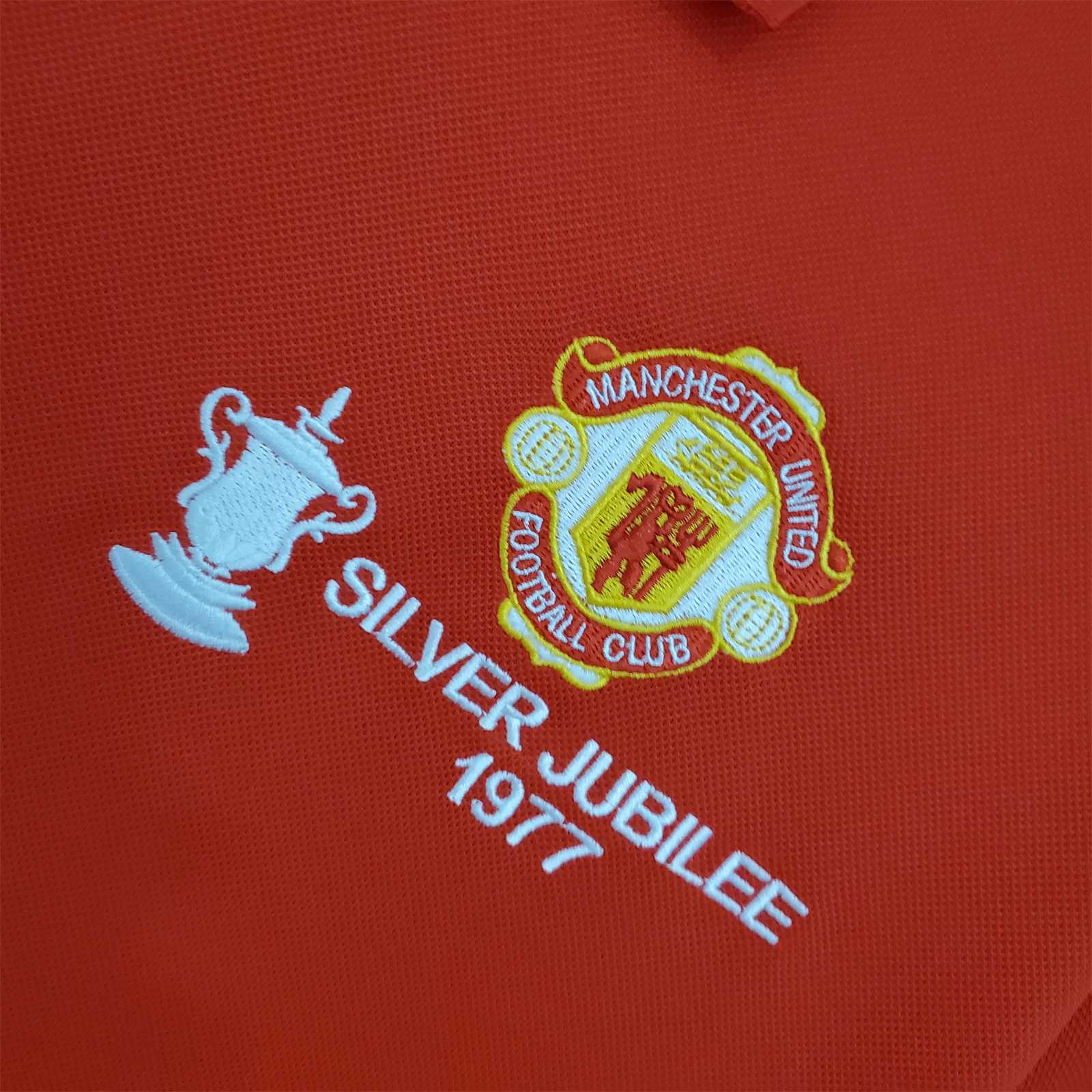Manchester United Retro 1977 Home Stadium Jersey