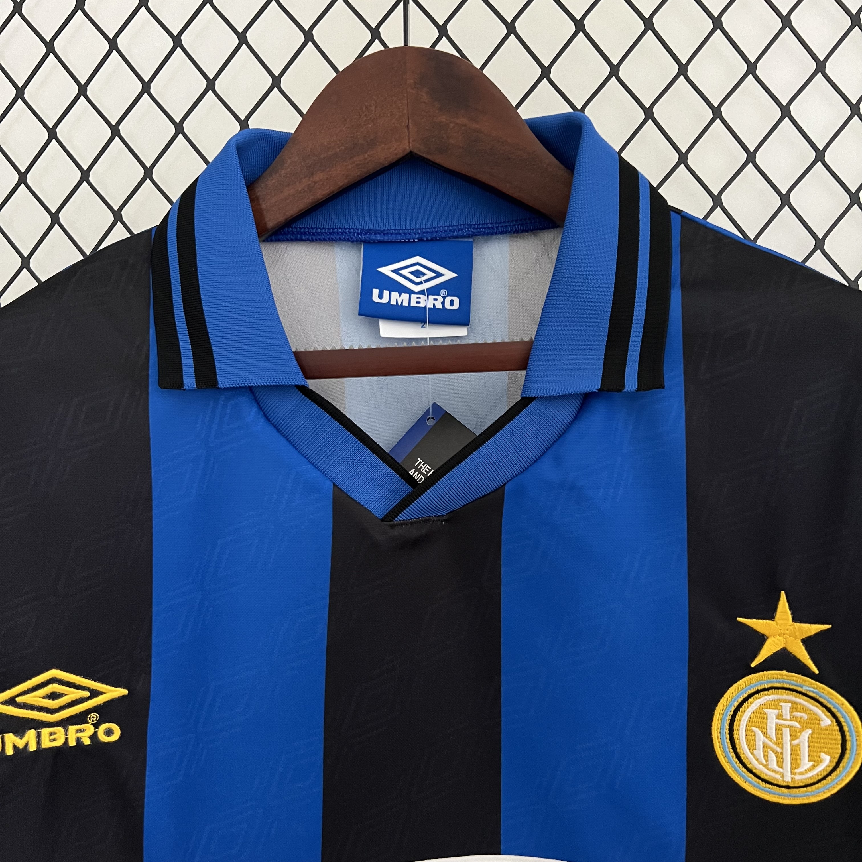 Retro Inter Milan 1995-96 Home Stadium Jersey