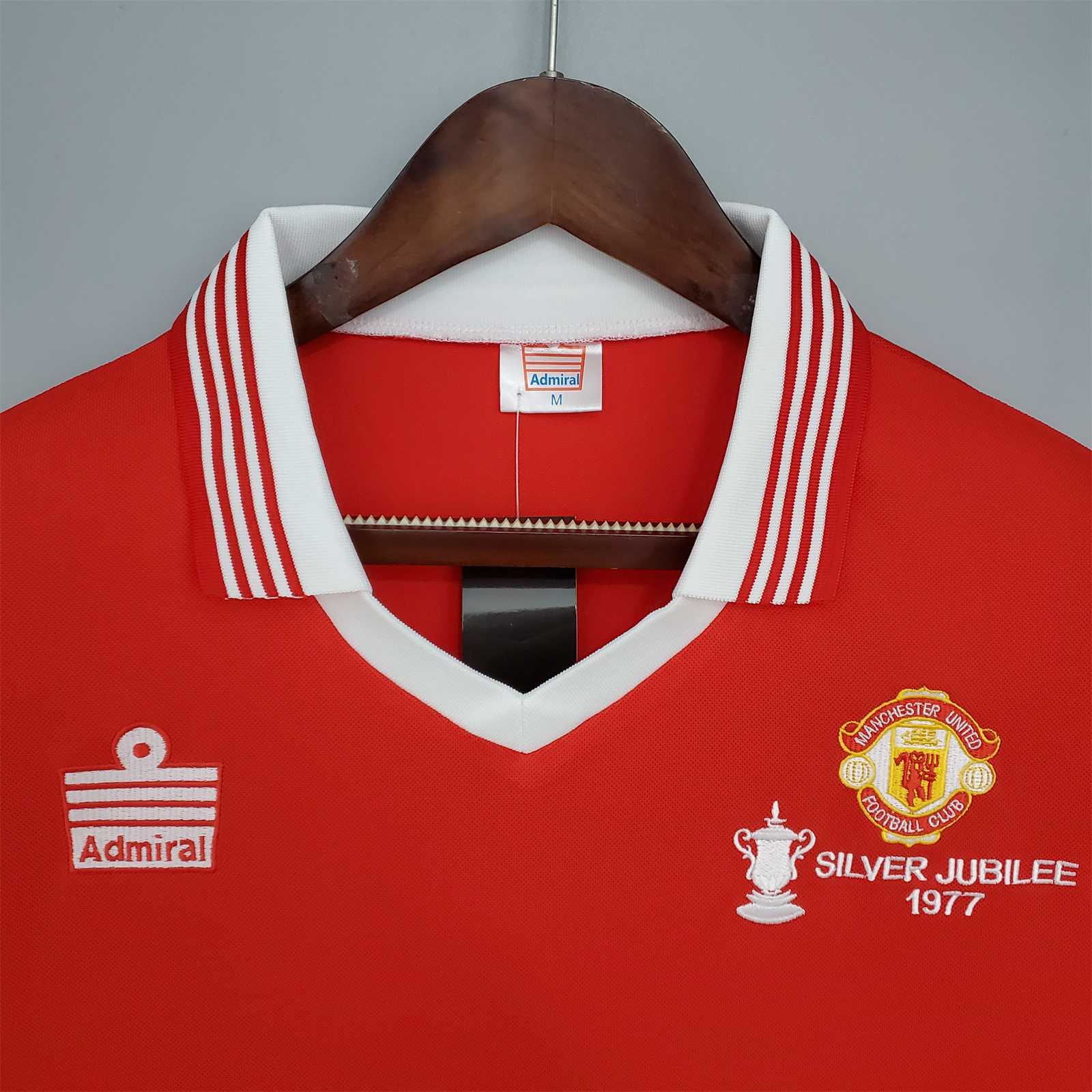 Manchester United Retro 1977 Home Stadium Jersey