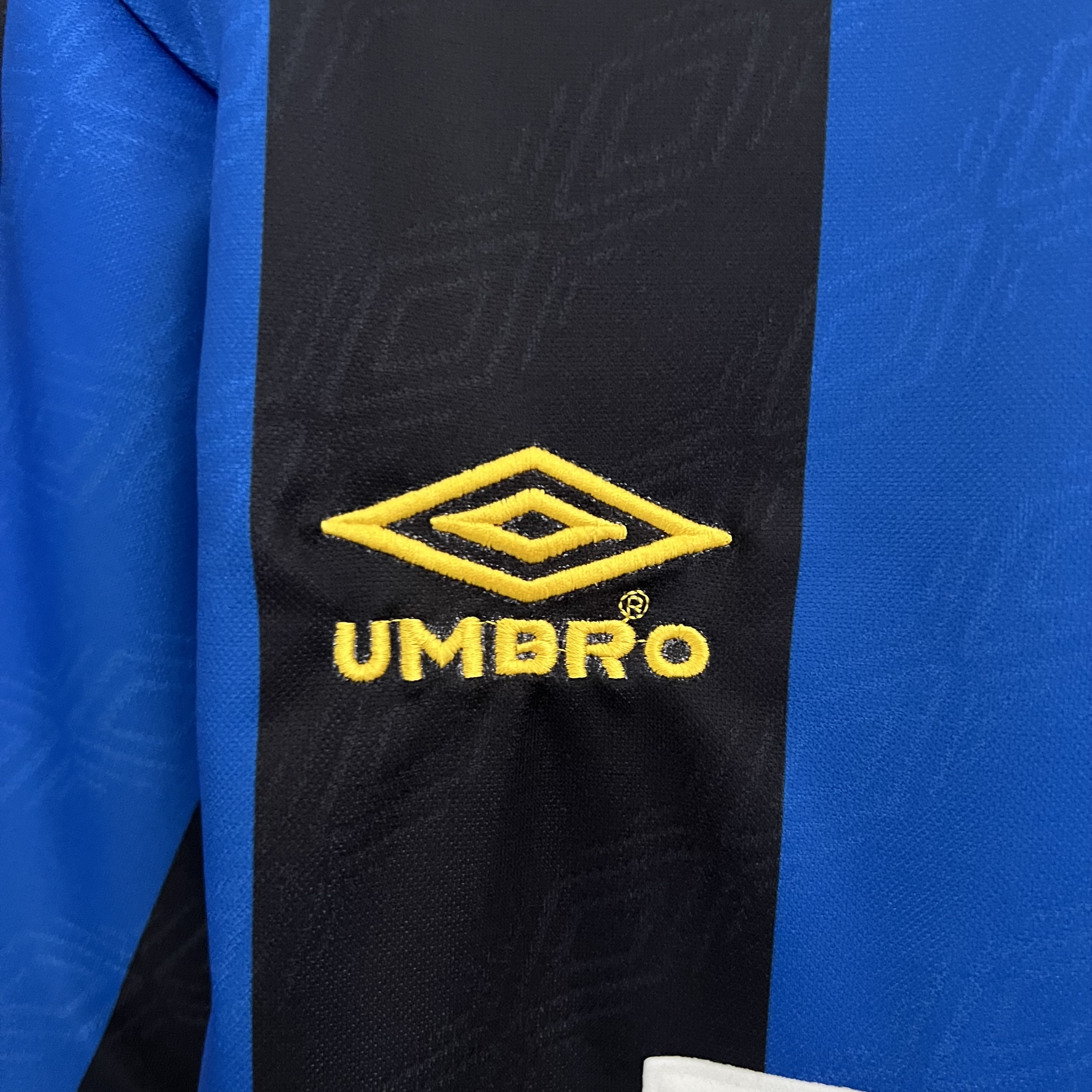 Retro Inter Milan 1995-96 Home Stadium Jersey