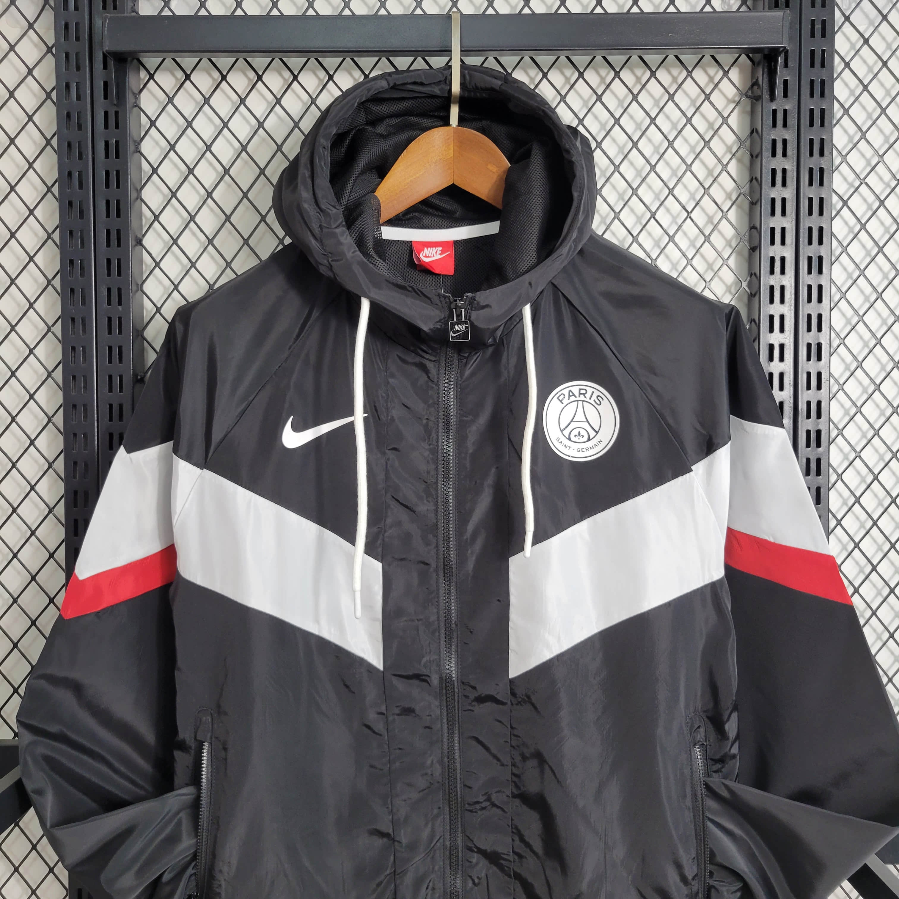 Paris Saint-Germain PSG 23-24 Windbreaker Jacket - Black