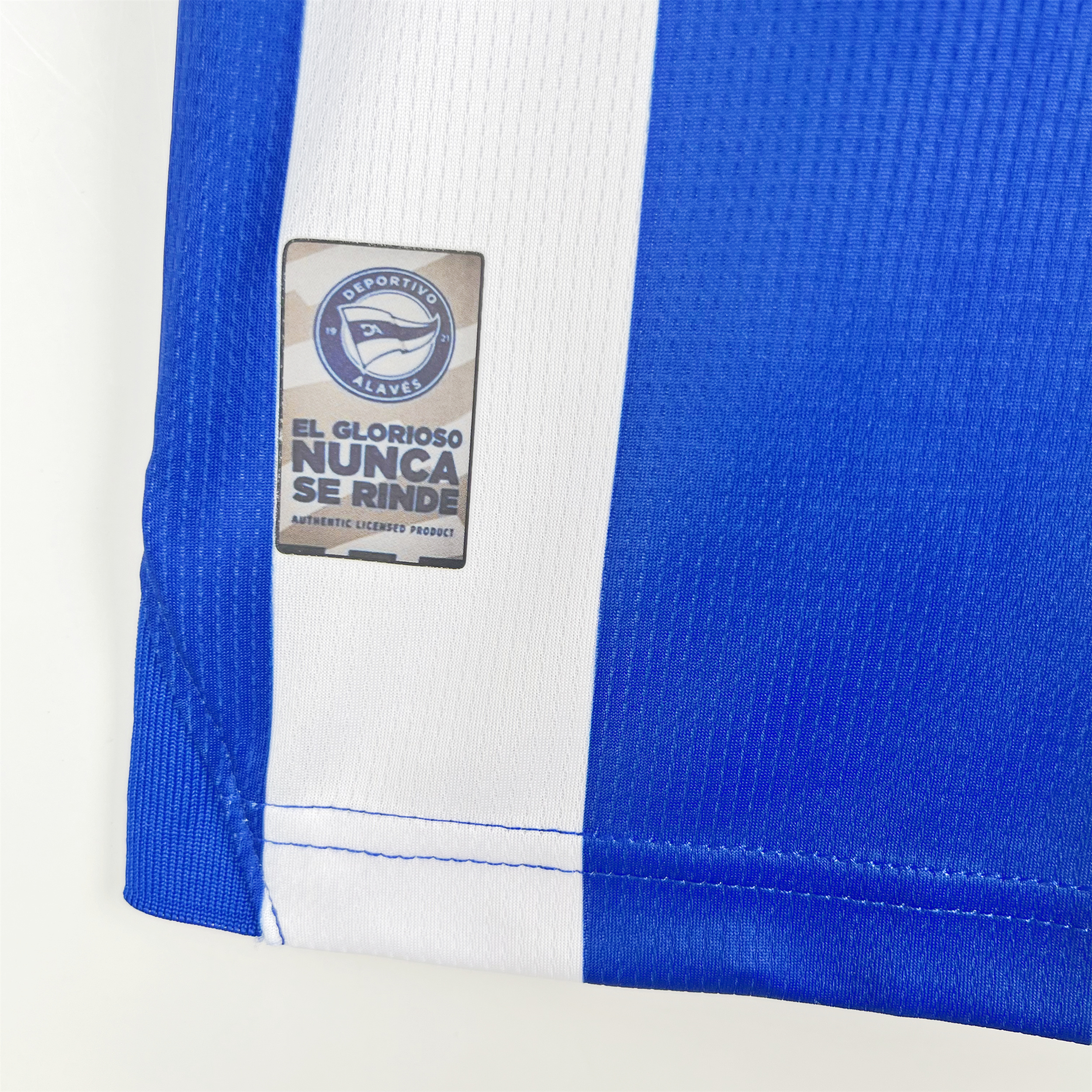 Deportivo Alavés 23-24 Home Stadium Jersey - Fans Version