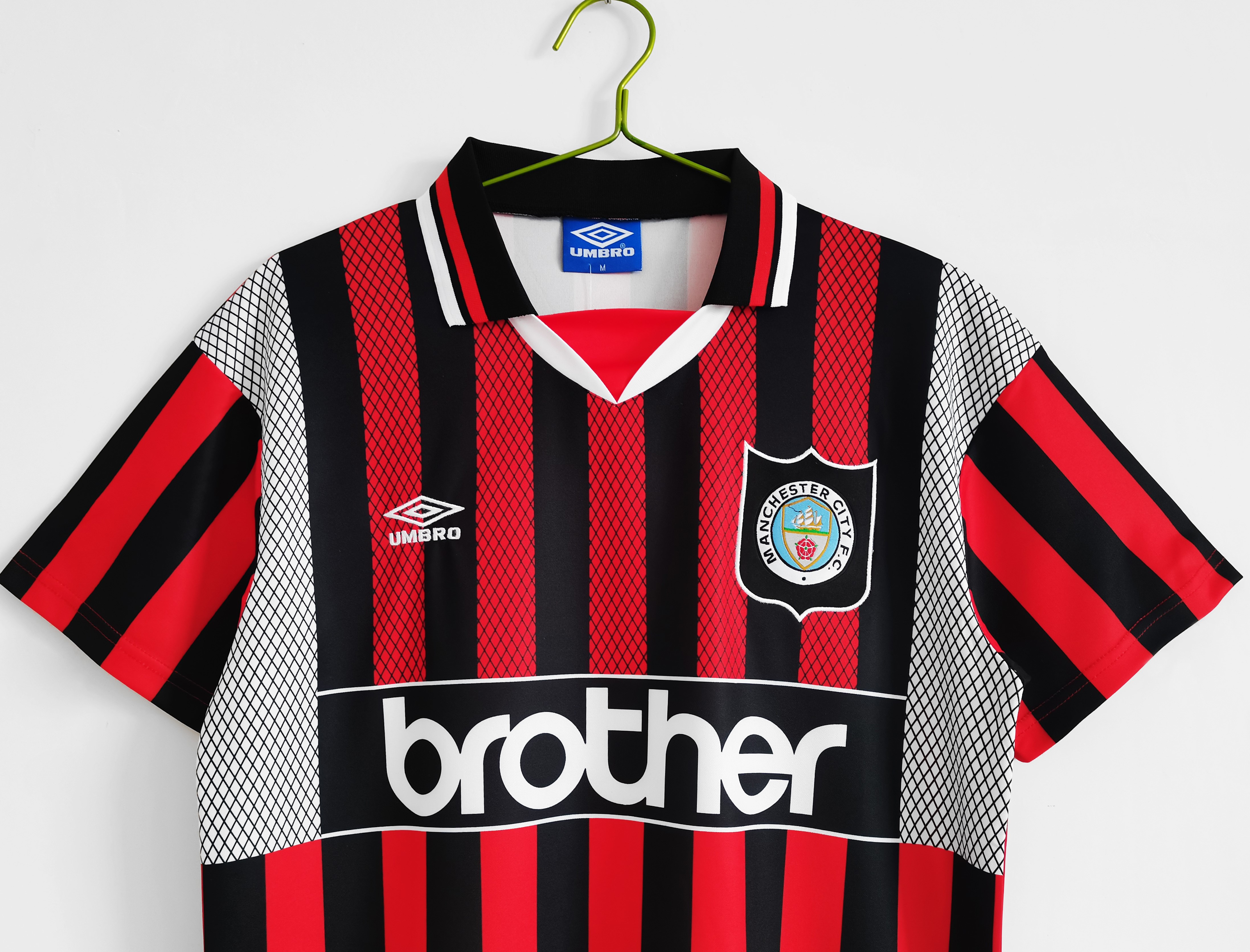 Retro Manchester City 1994-96 Away Stadium Jersey