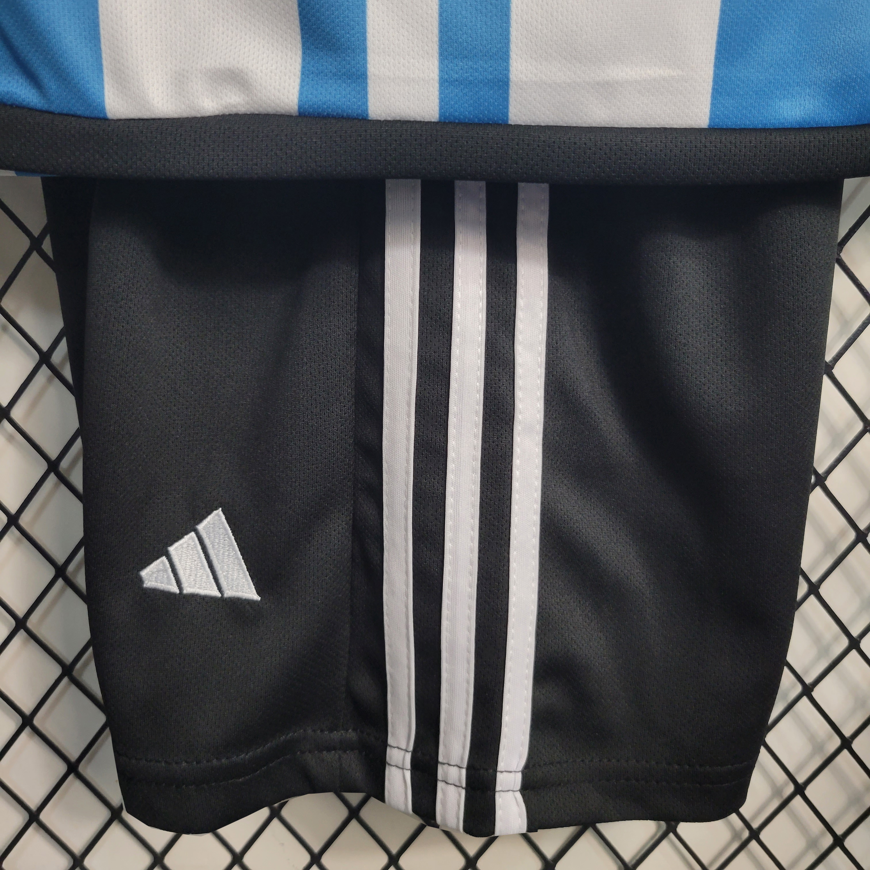 Argentina 3 Stars 22-23 Home Stadium Kids Kit ( with 2022 World Champions Patch )