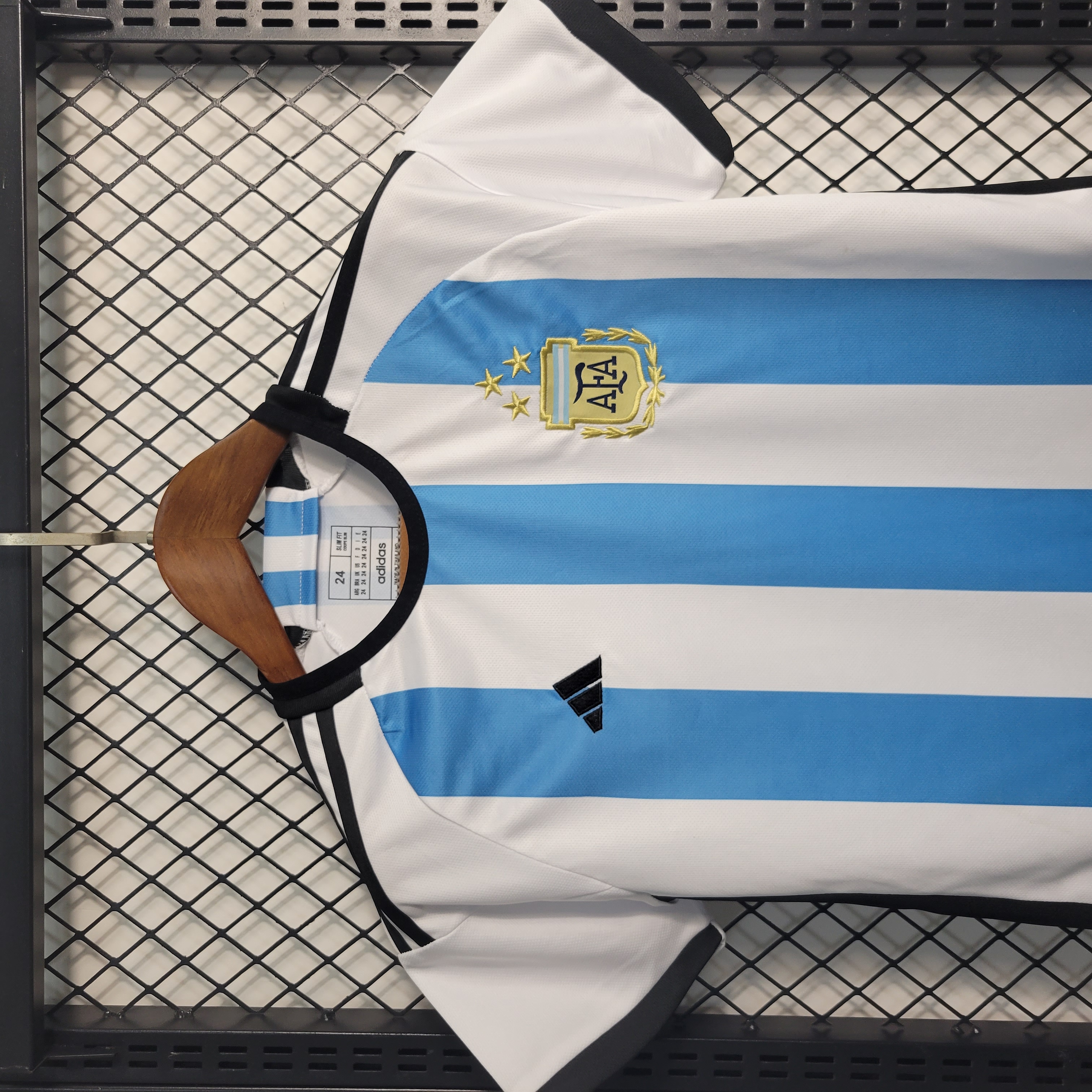 Argentina 3 Stars 22-23 Home Stadium Kids Kit ( with 2022 World Champions Patch )