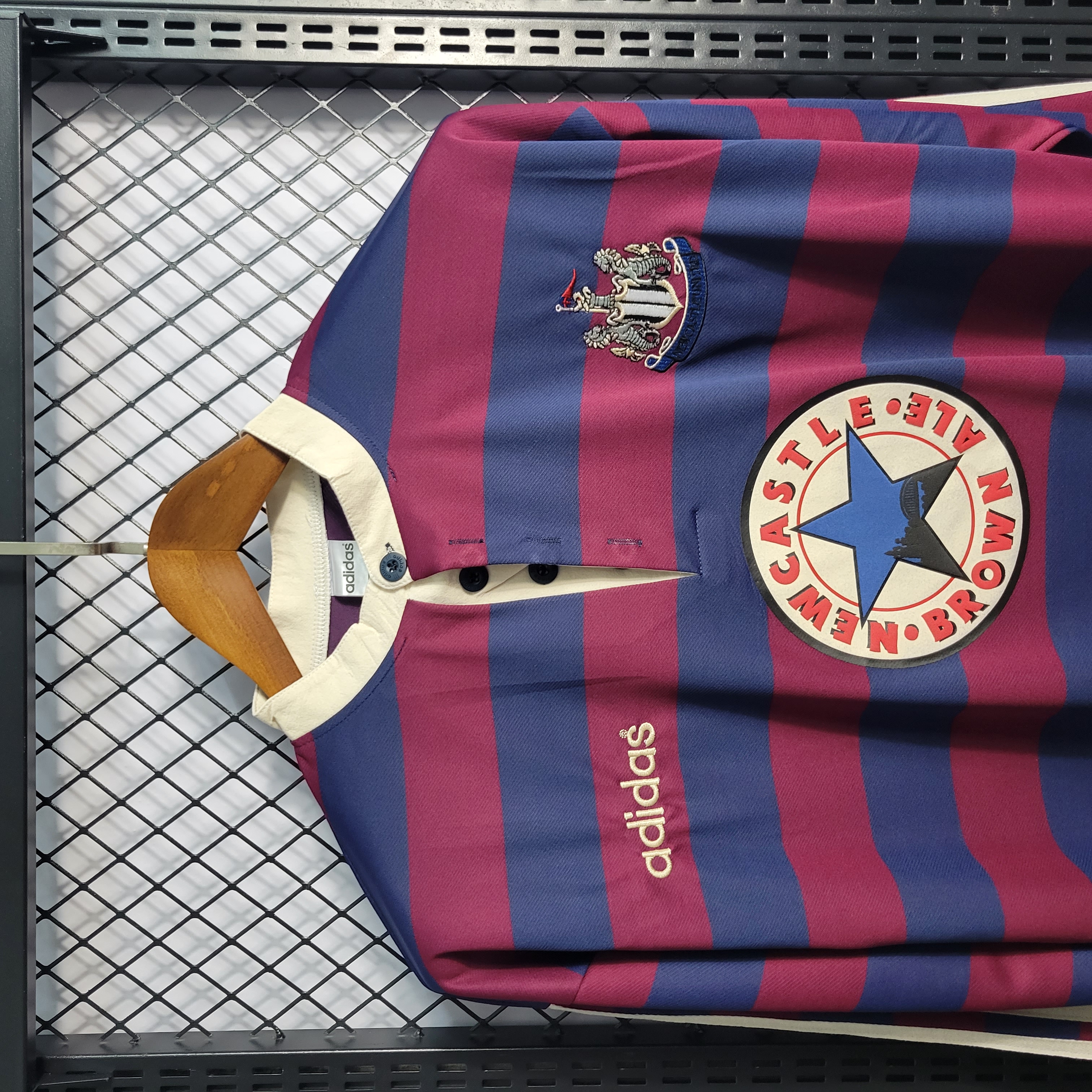 Retro Newcastle United 1995-96 Away Stadium Long Sleeve Jersey