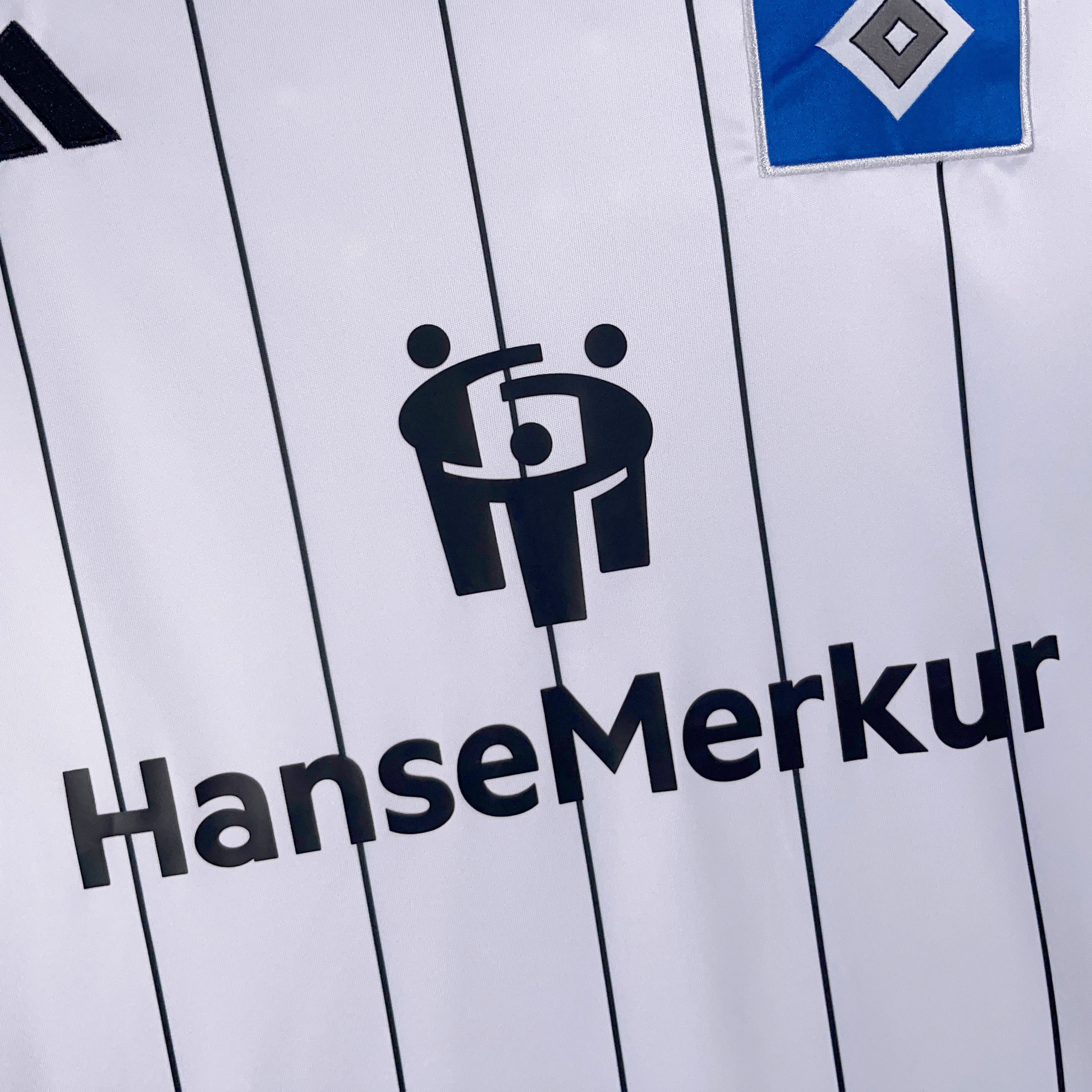 Hamburger SV 23-24 Home Stadium Jersey - Fans Version