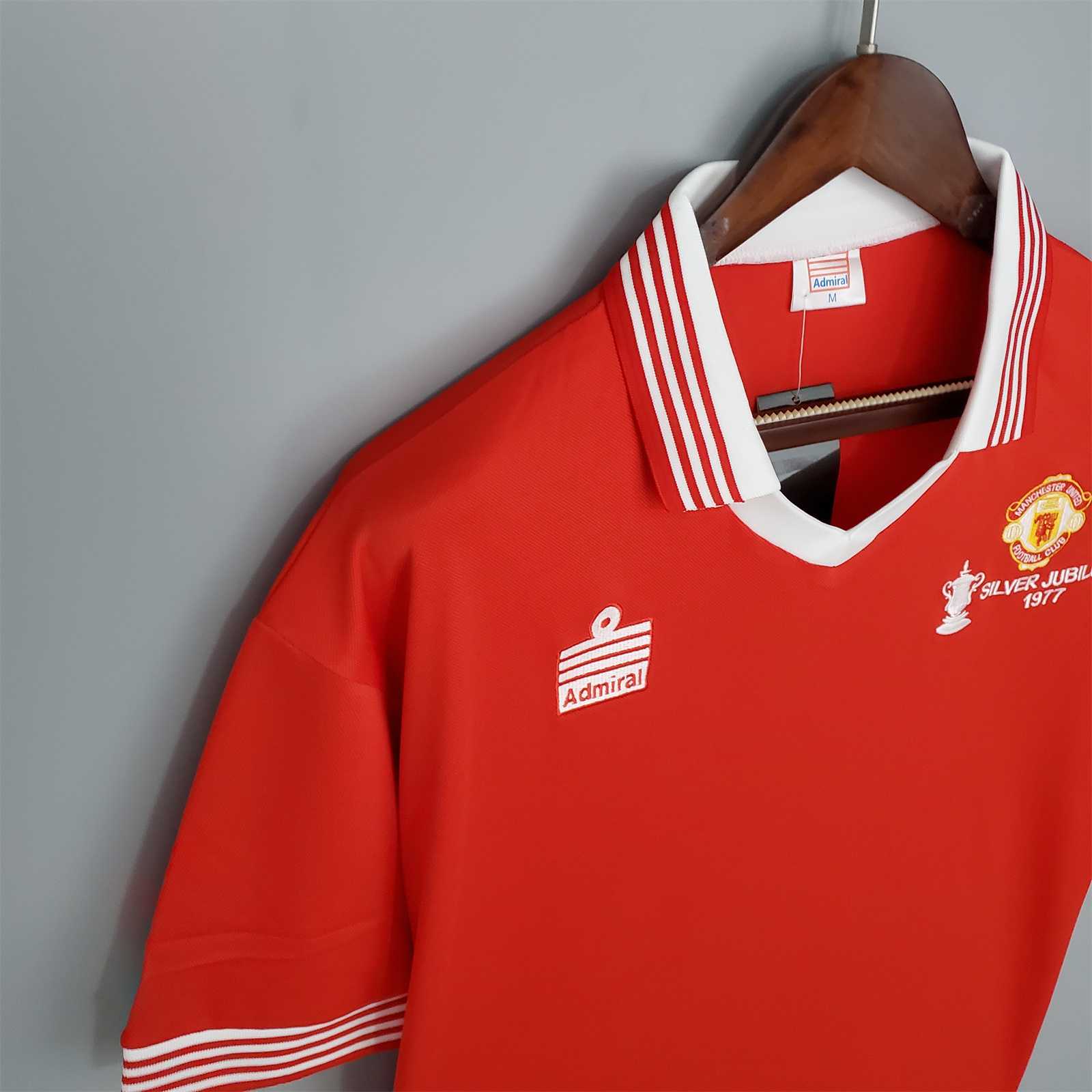 Manchester United Retro 1977 Home Stadium Jersey