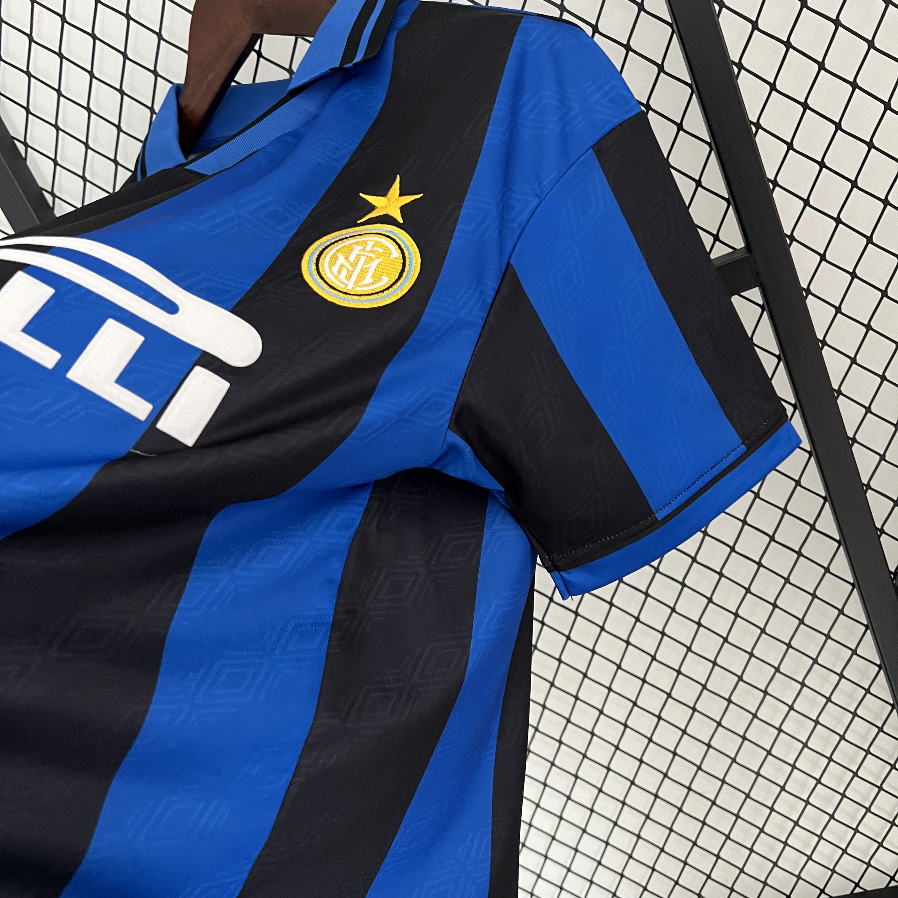 Retro Inter Milan 1995-96 Home Stadium Jersey