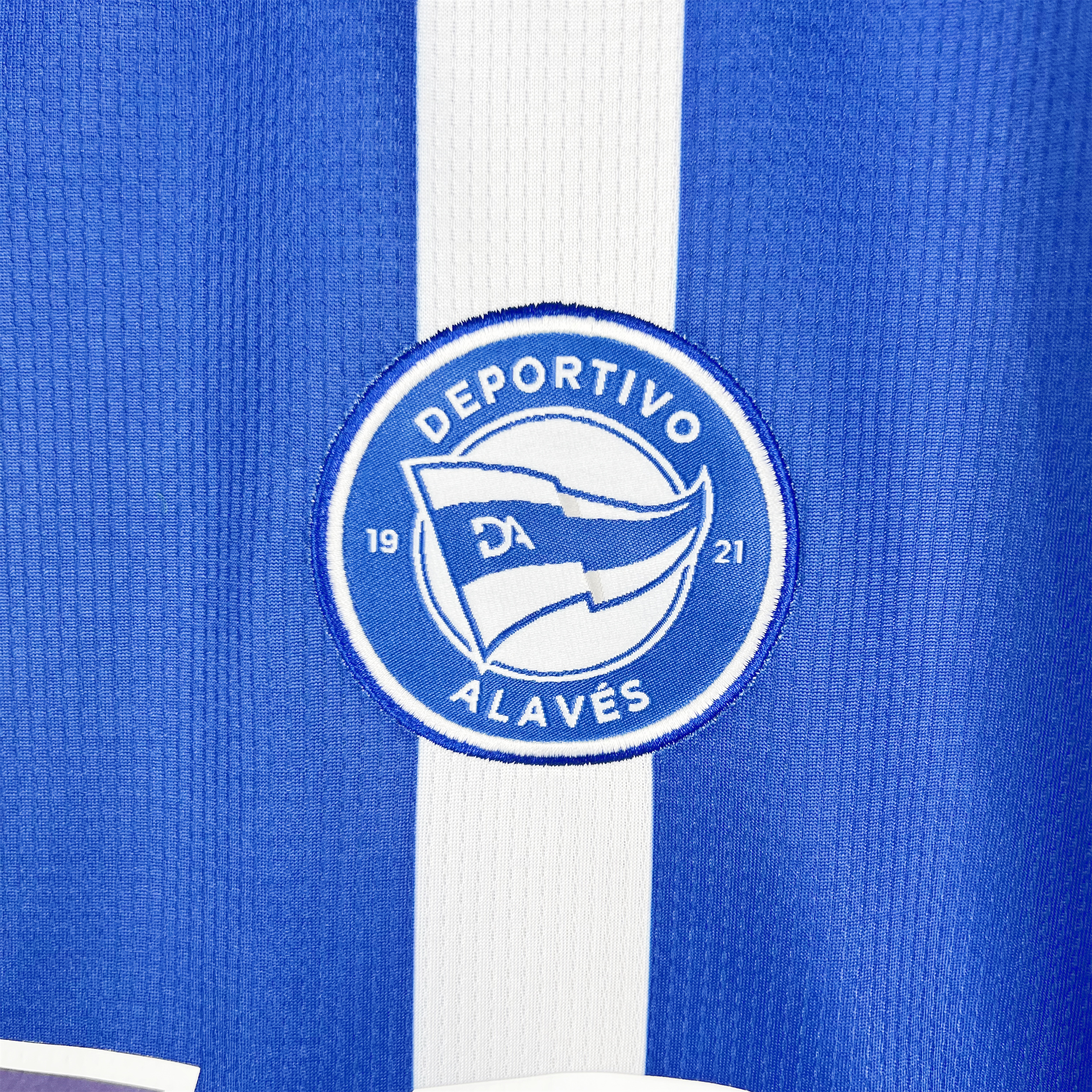 Deportivo Alavés 23-24 Home Stadium Jersey - Fans Version