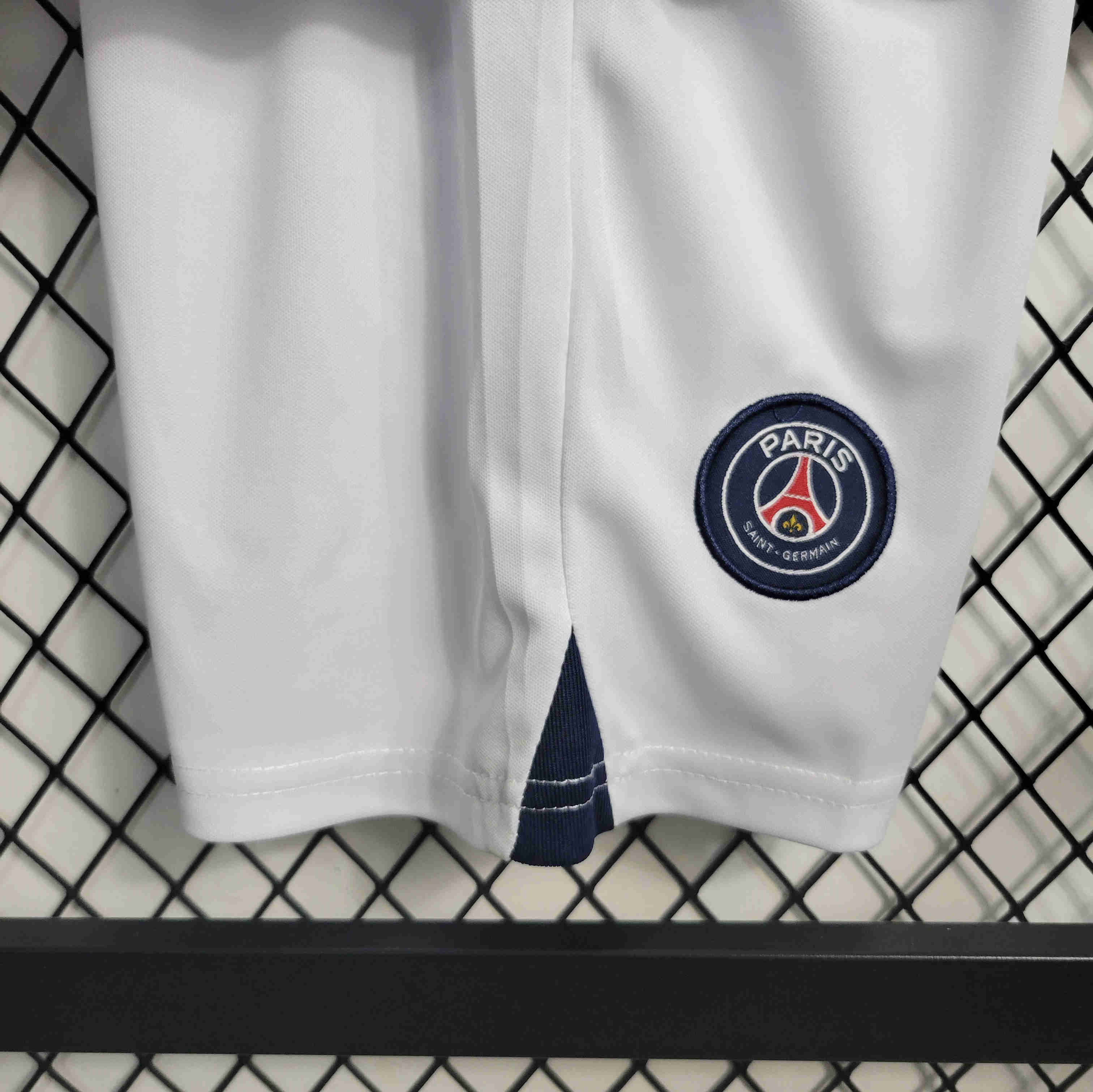 Paris Saint-Germain PSG 23-24 Away Kids kit