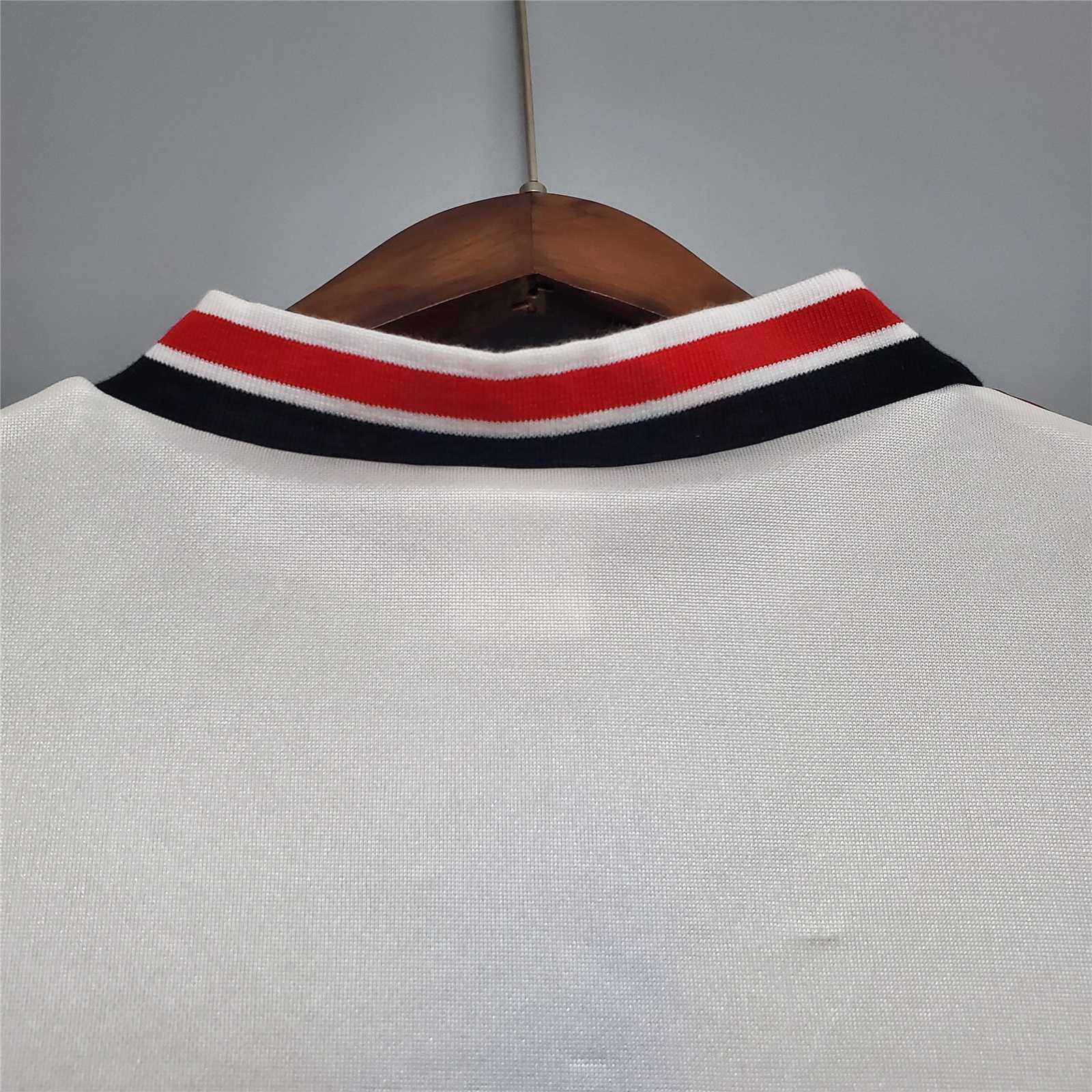 Manchester United Retro 85-86 Away Jersey