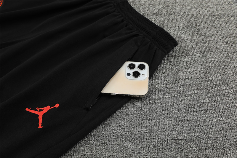 Paris Saint-Germain PSG 23-24 Long Sleeve Training Set - Yellow and Black