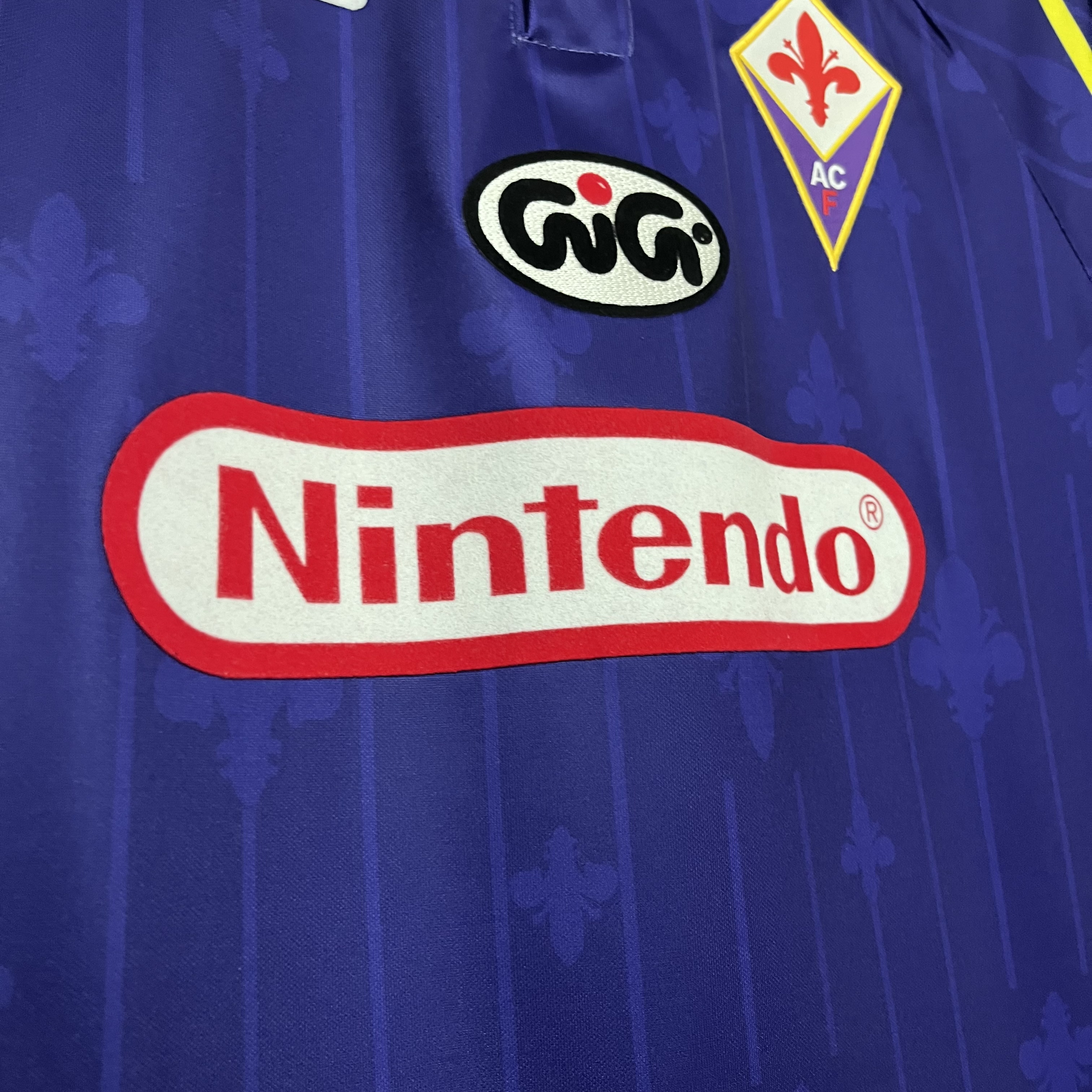 Retro Fiorentina 1997-98 Home Stadium Jersey